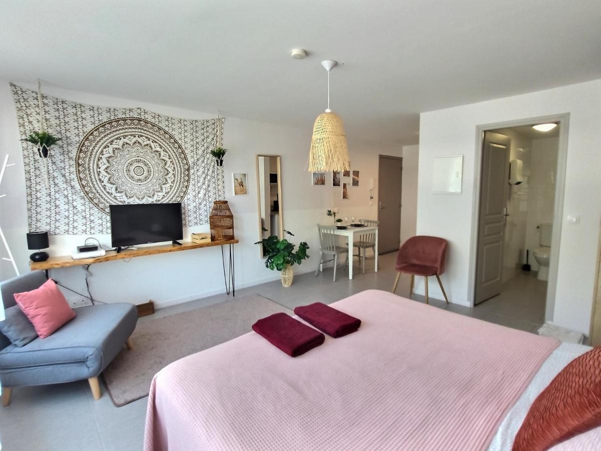 L'Amazonie - Roissy Cdg - Parc Asterix - Paris Apartment Moussy-le-Neuf Bagian luar foto